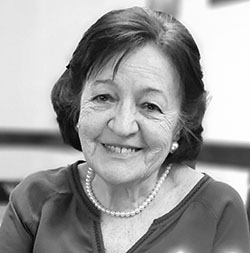 CSÁSZÁR-PÁL ÁGNES-ÉVA